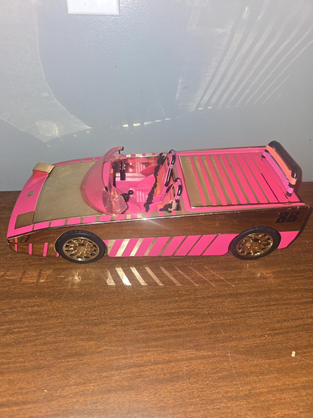 LOL Surprise Speedmatic Coupe Car Pool Dance Floor Limo